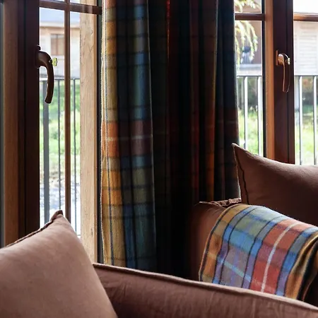 Holiday home With Hot Tub And Terrace, Cleaning Included